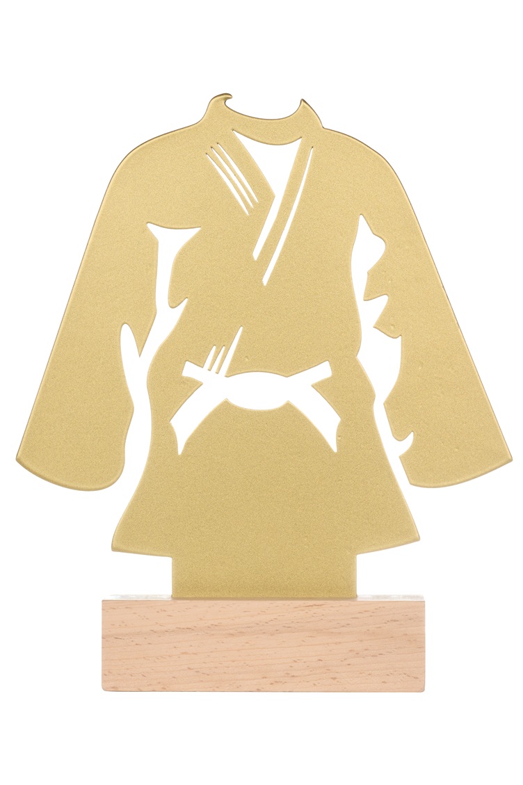 WM13  WOODEN/METAL STATUETTE KARATE H:       WM13